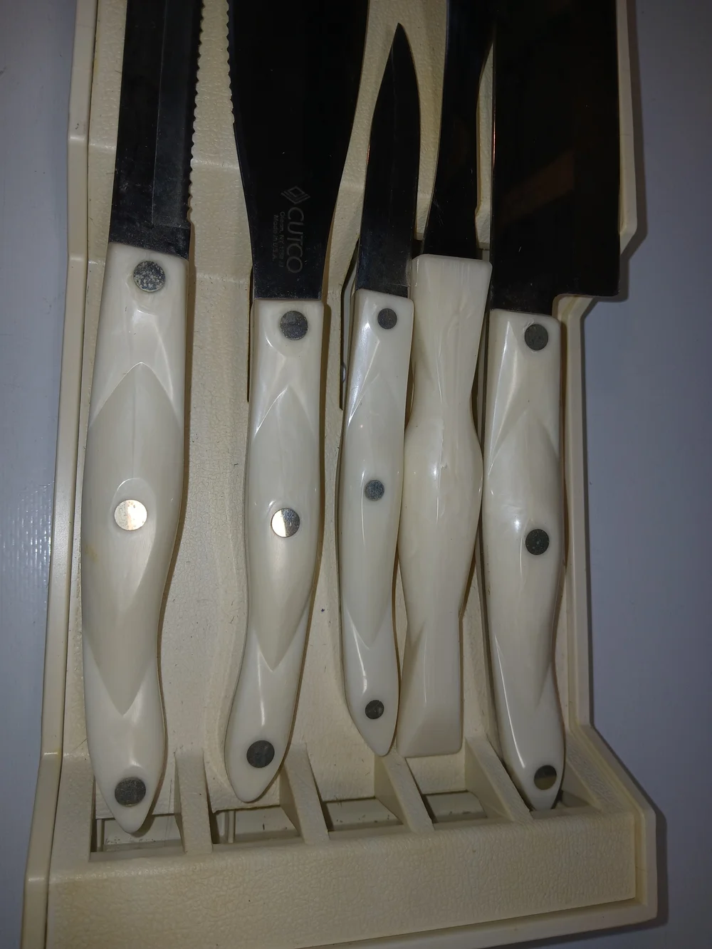 Cutco piece knife